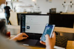 phần mềm nuôi TikTok tự động MKT TikPro